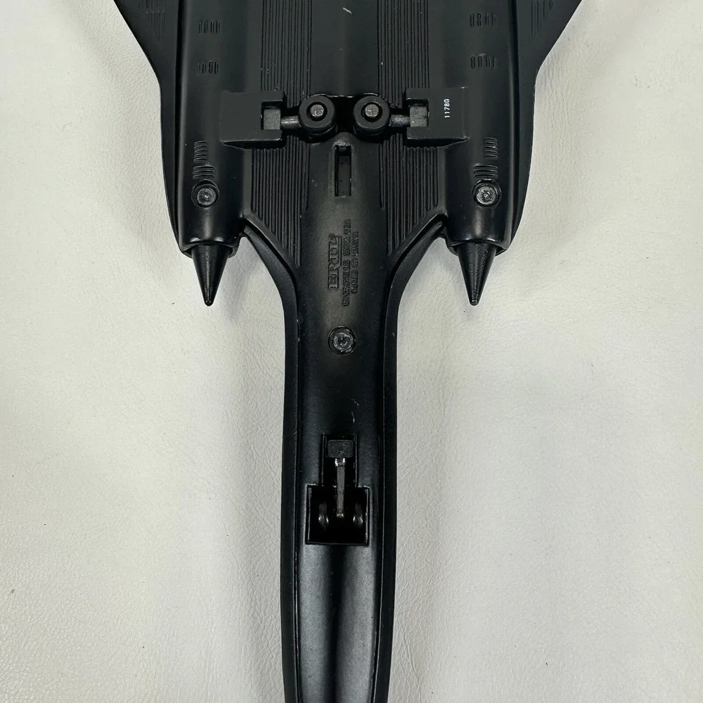 ERTL VINTAGE 1988 DIE CAST SR-71‎ BLACKBIRD